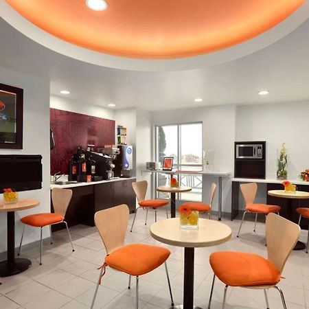Motel 6-Moosomin, Sk Екстер'єр фото